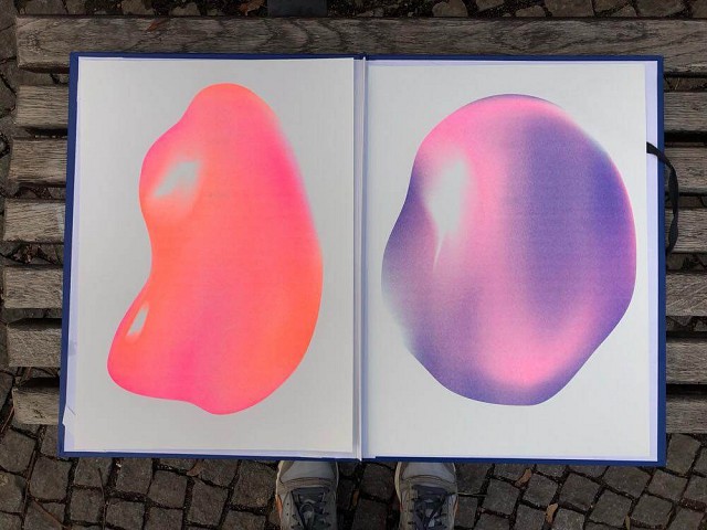 Pink drop 5 & Blue drop 2